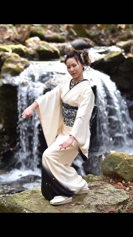青森伝統芸能を楽しめる繭子の宿 ฮาชิโนเฮะ ภายนอก รูปภาพ
